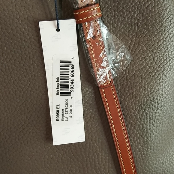 Dooney & Bourke tote - Picture 6 of 8